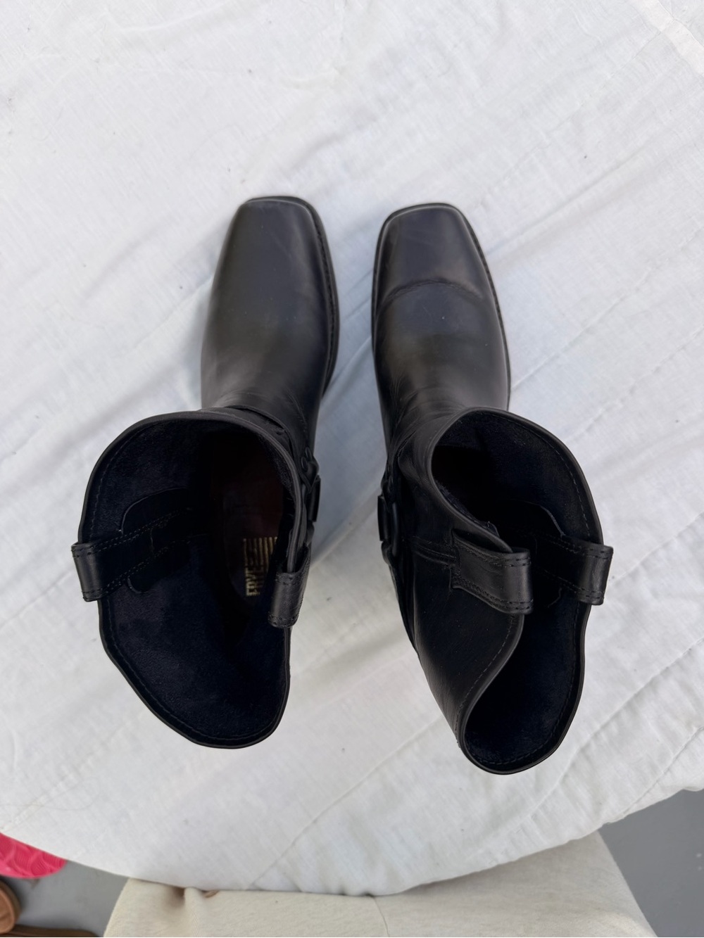 Brand new Frye Black Leather Harness Ankle Boots - Women size 10 - Picture 11 of 16